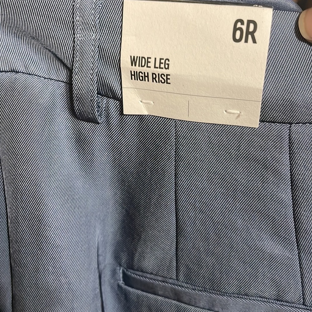 Express pantsuit - Picture 11 of 16